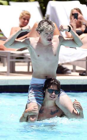 Harry Styles, Niall Horan Harry Styles, Niall Horan